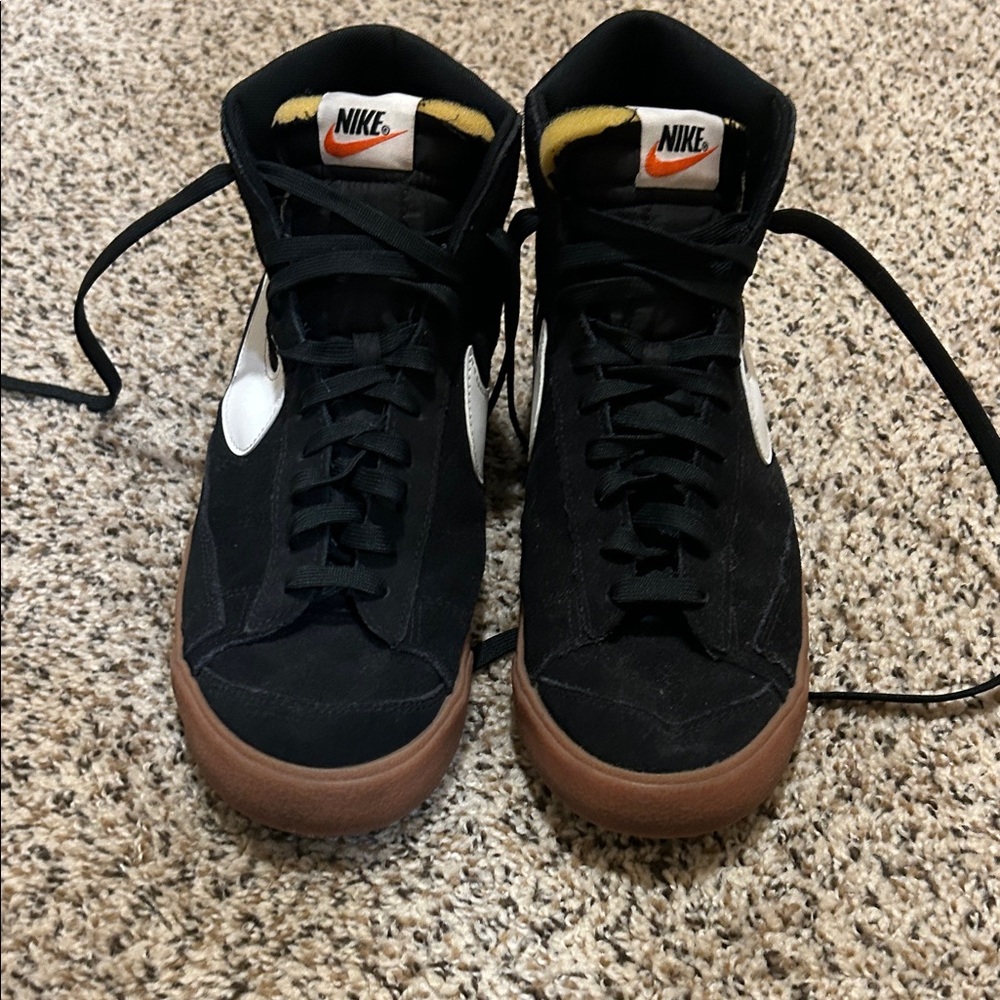 Nike Blazer Mid '77 Suede